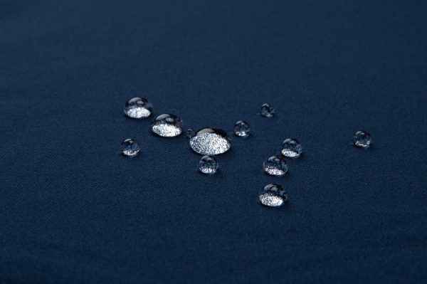 Single-layer softshell outdoor jacket