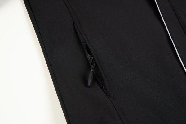 Stretch soft shell jacket