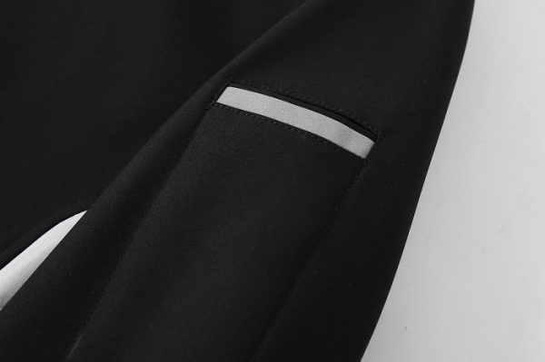 Stretch soft shell jacket