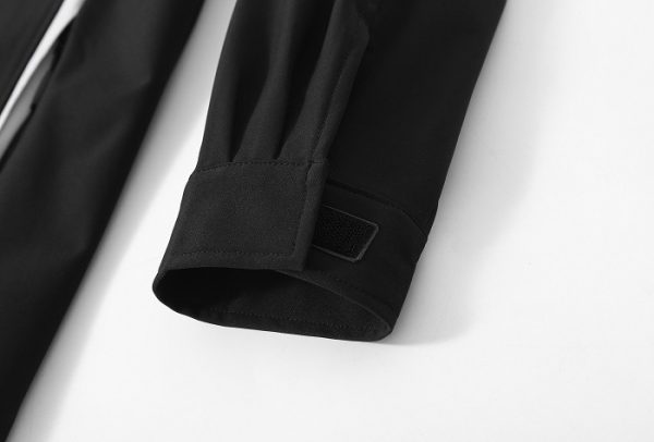 Stretch soft shell jacket